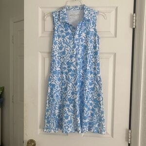 Gorgeous Smith & Quinn blue floral sport dress.
